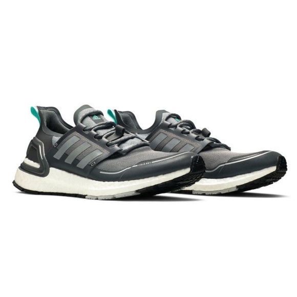 Adidas UltraBoost - Picture 10 of 10